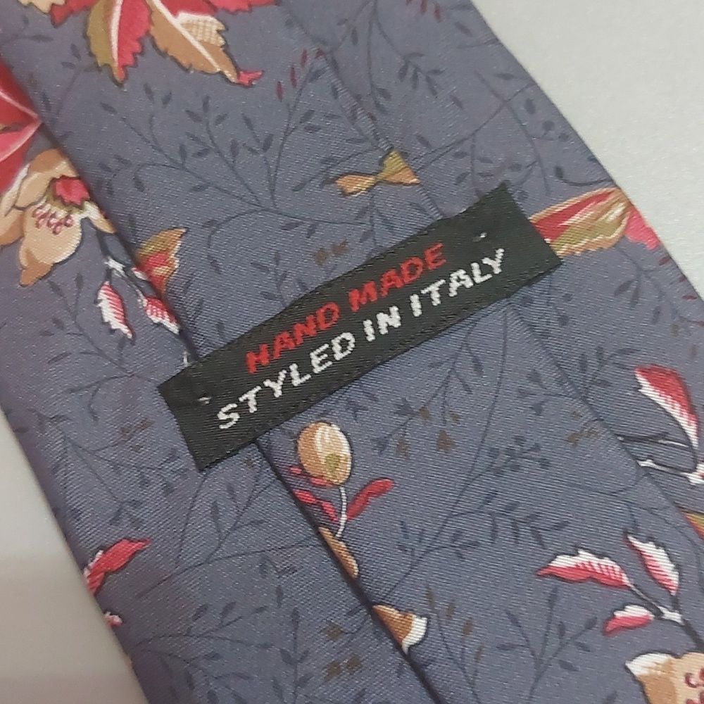 Vintage Styled In Italy Handmade Tie 52" Pop Up Floral Print - Picture 5 of 5